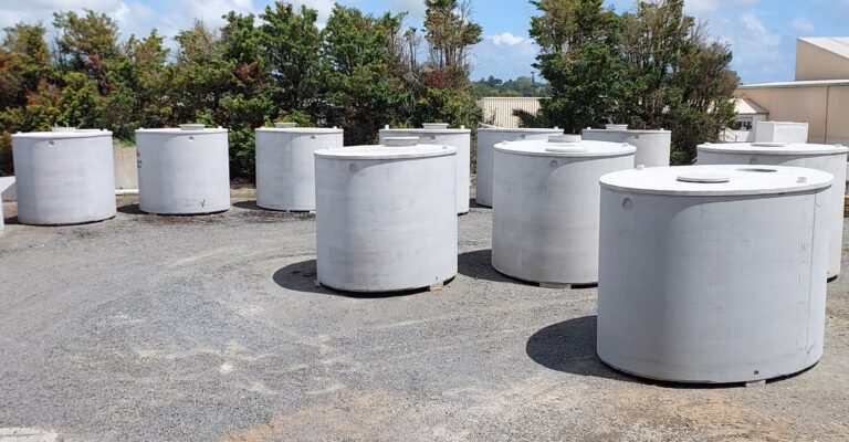 Wade Concrete Products 23000 Litre Oval Water Tank (4)