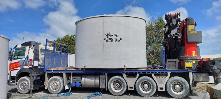 Wade Concrete Products 23000 Litre Oval Water Tank (4)