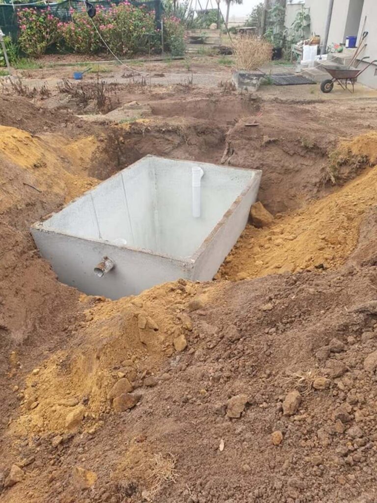 Wade Concrete Products 4500 Litre Septic Tank (11)