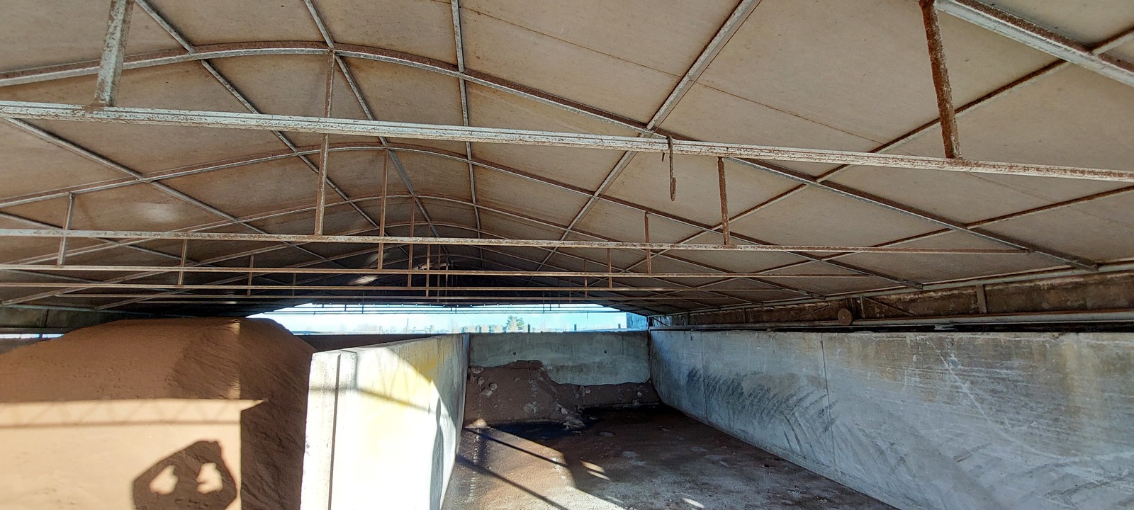 Wade Storage Bunker (The Bunker Buster) - Image 12