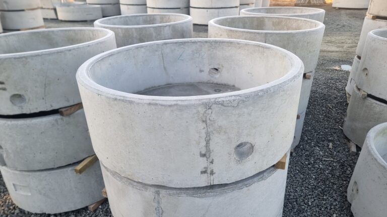 Wade Concrete Telecommunication Pits (1)