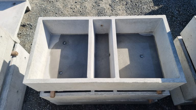 45 Gallon Double Chamber Trough